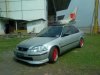 ai135.photobucket.com_albums_q136_sungeb_Civic_20SiR_20__20EK4_20AT_2098_redwheelSiR.jpg